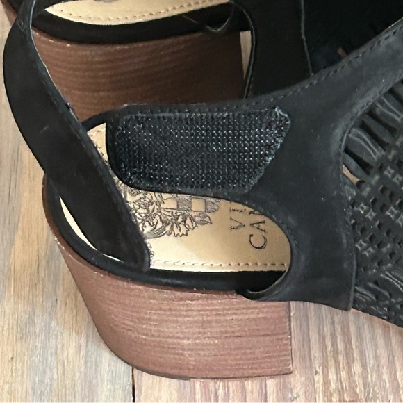 Vince Camuto Black Block Heel Laser Cut Sandal - NEW✨ - Picture 10 of 16
